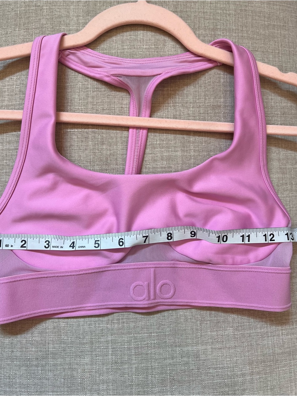 ALO Yoga Airlift Rebel Bra Candy Heart Pink Excellent Condition! Size Small - Picture 8 of 10